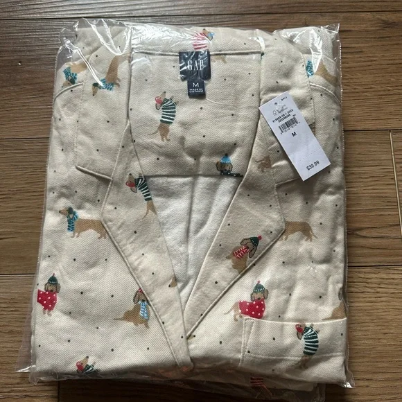 VIRAL NWT Gap Dachshund PJ Women’s Relaxed Flannel Sleep Shirt Christmas Pajamas - Picture 5 of 6